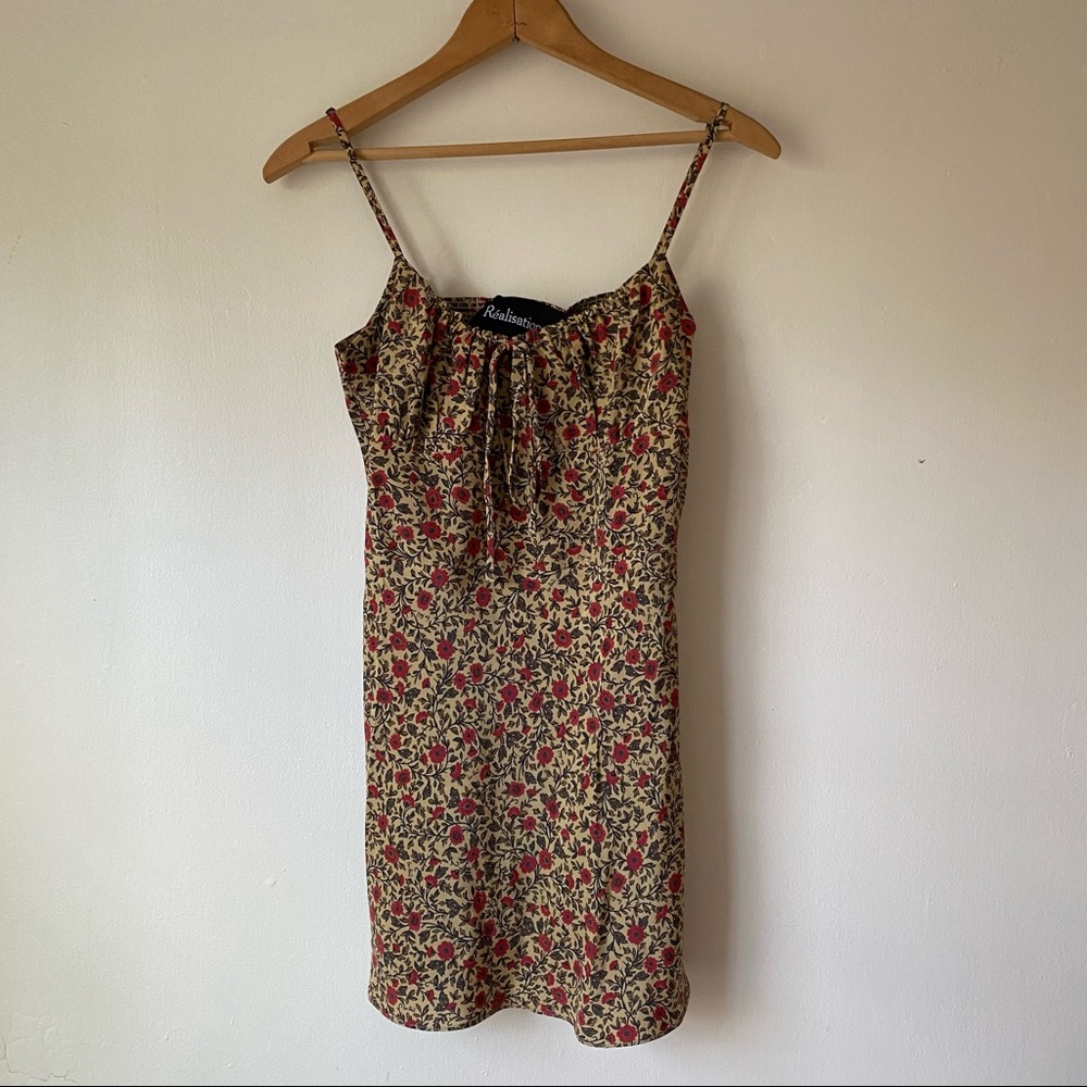 NWT realisation par inez dress in dahlia